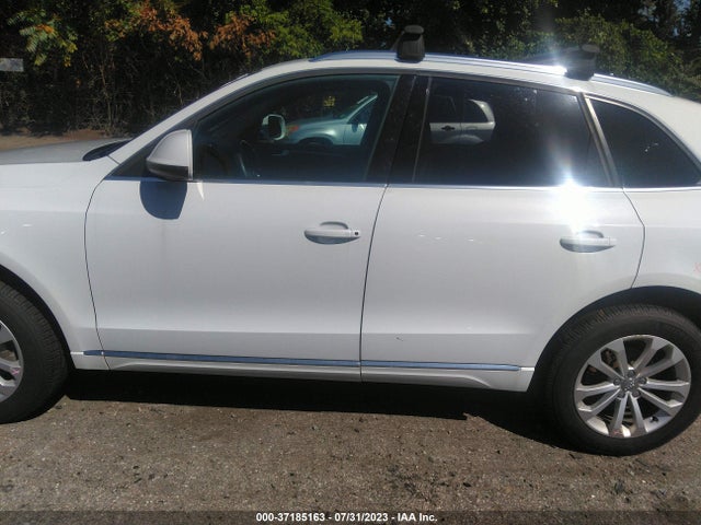 WA1LFAFPXEA015896 Audi Q5 Premium Plus