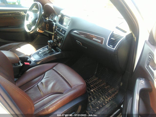 WA1LFAFPXEA015896 Audi Q5 Premium Plus