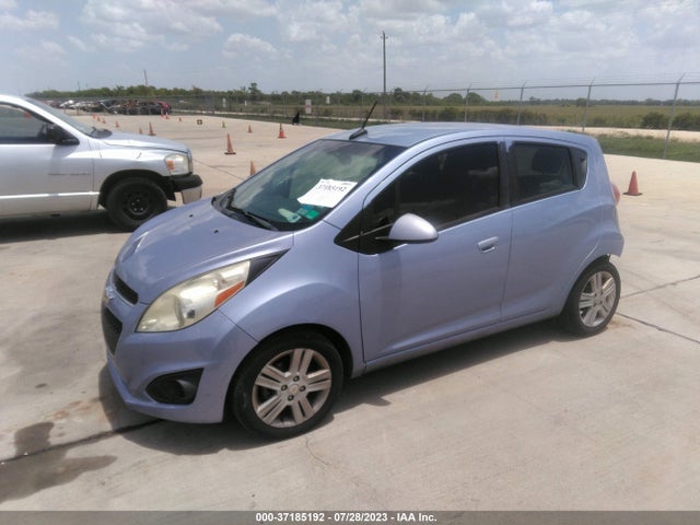 Chevrolet Spark Lt 2014 KL8CD6S95EC523321 Image 2