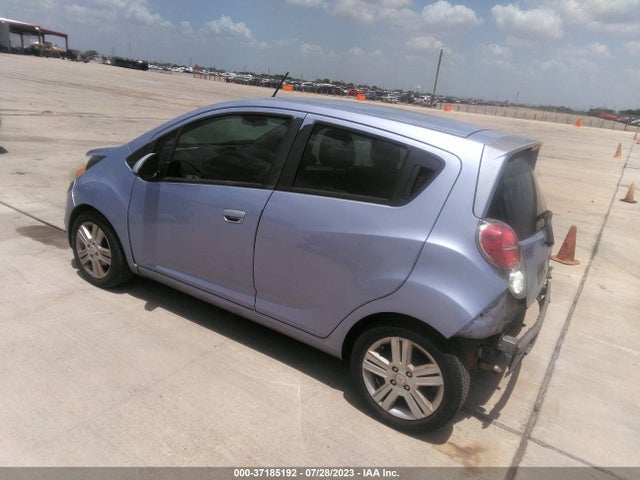 Chevrolet Spark Lt 2014 KL8CD6S95EC523321 Image 3