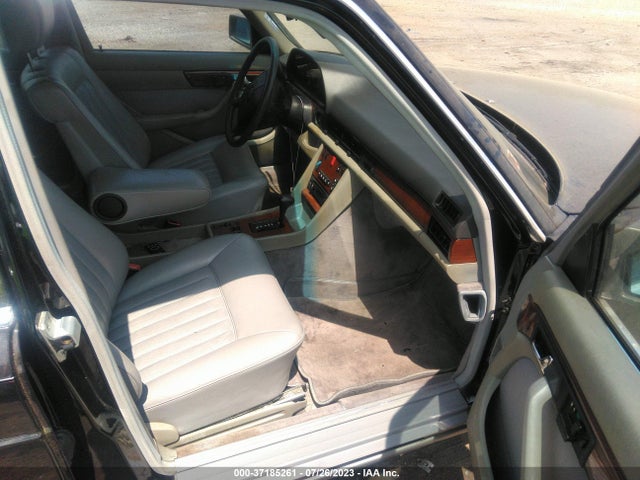 1986 MERCEDES-BENZ 420 SEL VIN: WDBCA35D5GA271839