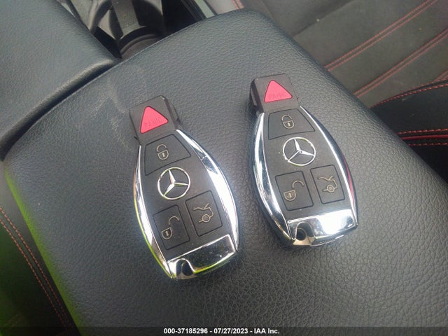 2017 Mercedes-Benz SLC-Class, VIN: WDDPK6GA1HF129616