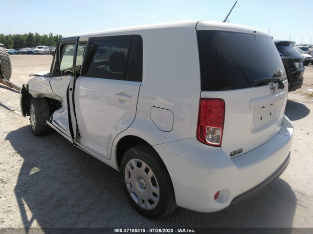 JTLZE4FE1FJ068771 Scion Xb 686 Parklan Edition