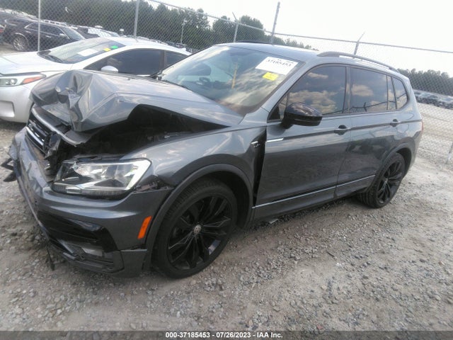 3VV3B7AX3LM117666 Volkswagen Tiguan Se/sel/se R-line Black