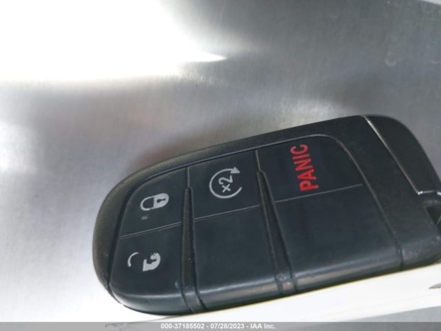 ZACCJADT9GPD64832 Jeep Renegade Limited