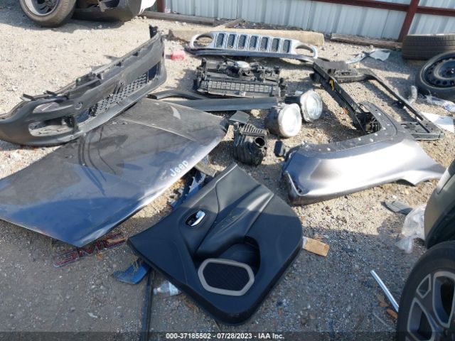 ZACCJADT9GPD64832 Jeep Renegade Limited