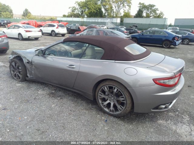 2011 MASERATI GRANTURISMO ZAM45KMA1B0054357 Photo 2