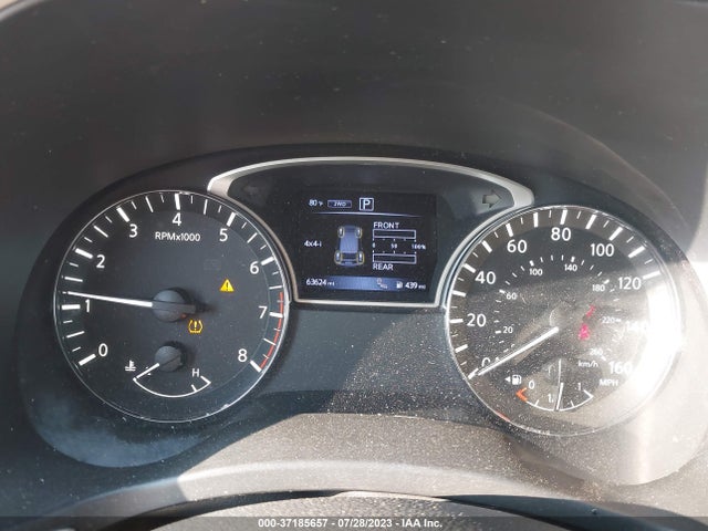 2017 NISSAN PATHFINDER SL VIN: 5N1DR2MM1HC654530