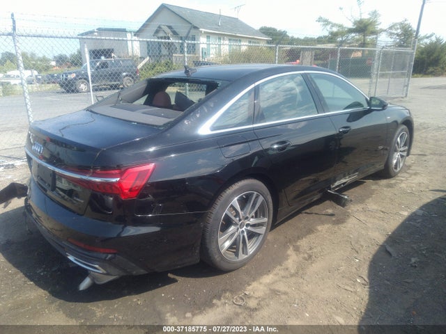 2022 Audi A6, VIN: WAUL2BF25NN031117