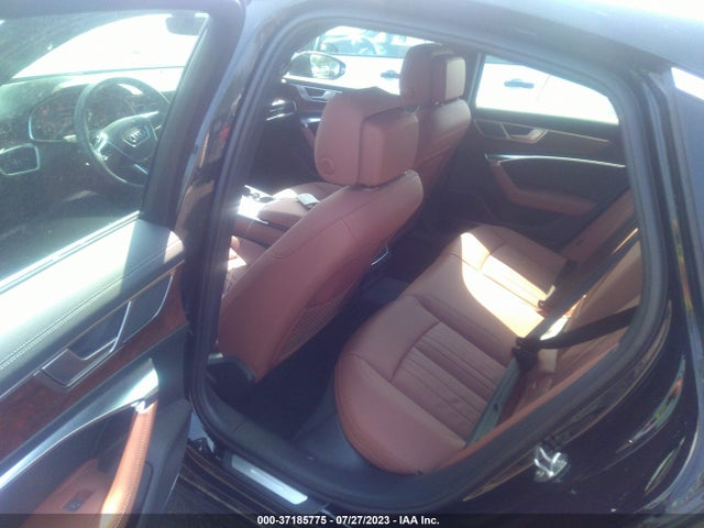 2022 Audi A6, VIN: WAUL2BF25NN031117