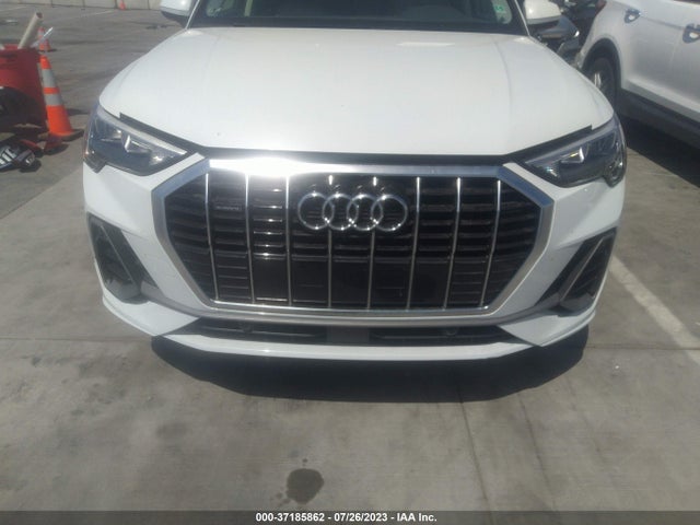 WA1DECF39M1011806 Audi Q3 S Line Premium