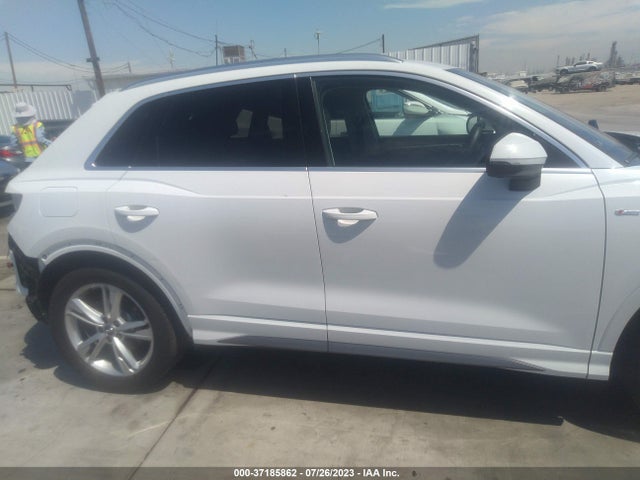 WA1DECF39M1011806 Audi Q3 S Line Premium