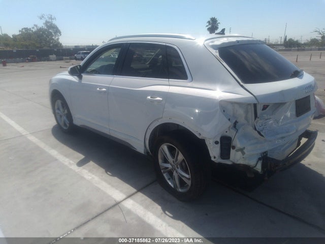 WA1DECF39M1011806 Audi Q3 S Line Premium
