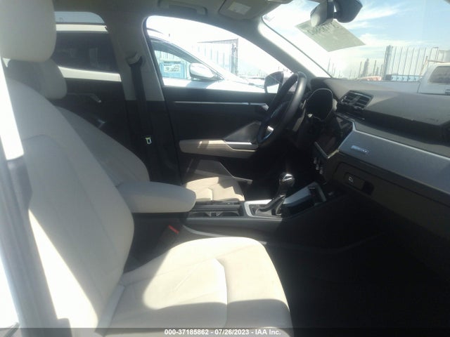 WA1DECF39M1011806 Audi Q3 S Line Premium