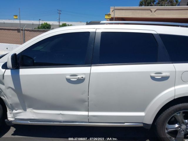 3C4PDCGG2FT679031 Dodge Journey Crossroad