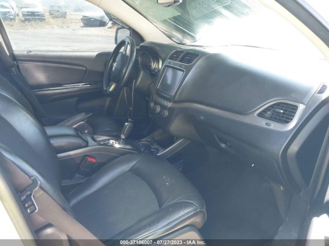 3C4PDCGG2FT679031 Dodge Journey Crossroad