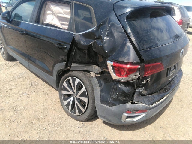 3VVPX7B22NM054035 Volkswagen TAOS SE