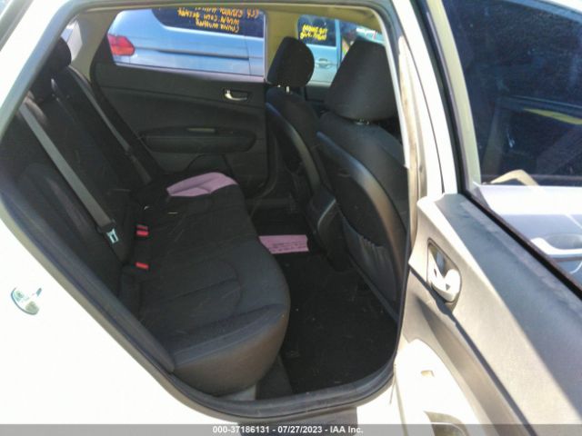 KNAGT4L34G5095370 KIA Optima Lx