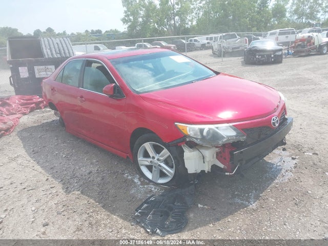Toyota CAMRY SE 2014 4T1BF1FK1EU749911 головне зображення