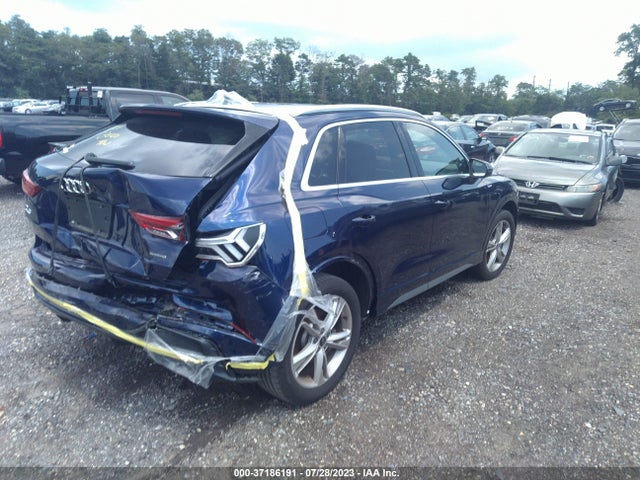 WA1DECF3XM1056771 Audi Q3 S Line Premium