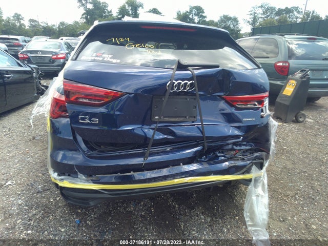 WA1DECF3XM1056771 Audi Q3 S Line Premium