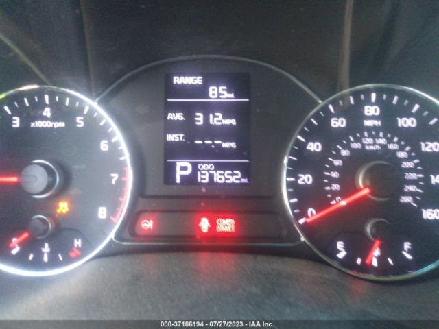 KNAFK4A69G5514115 KIA FORTE LX