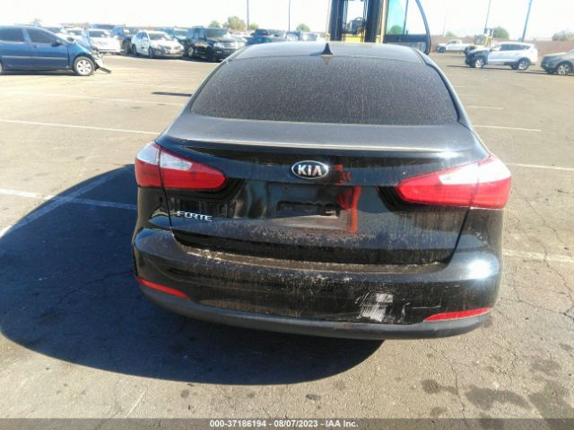 KNAFK4A69G5514115 KIA FORTE LX