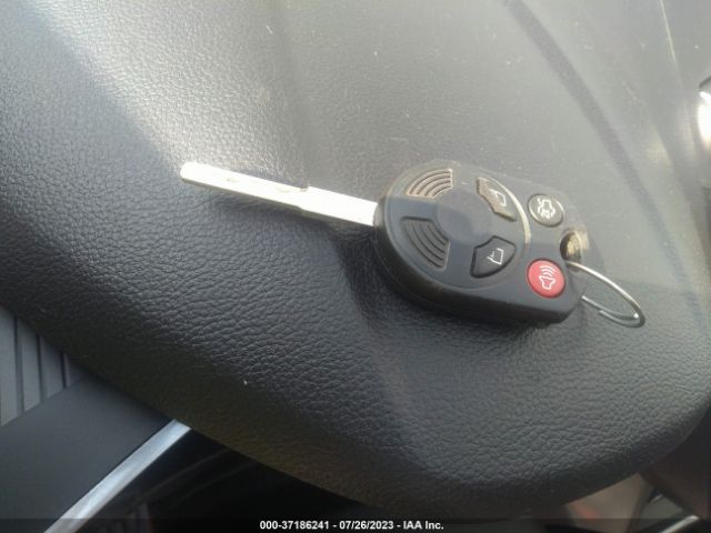 1FADP5AUXGL109432 Ford C-max Hybrid Se