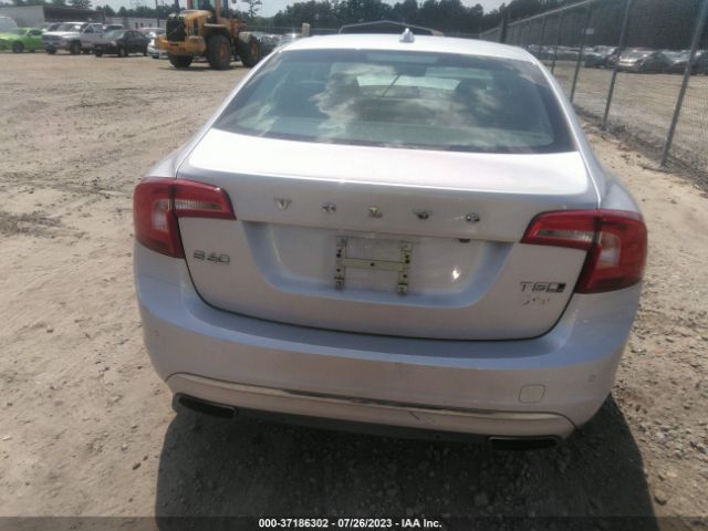 LYV402TMXHB142317 Volvo S60 Inscription Platinum
