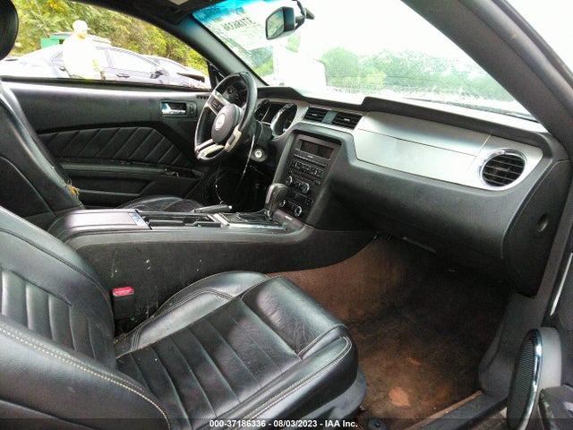 2013 FORD MUSTANG V6 VIN: 1ZVBP8AM3D5267563