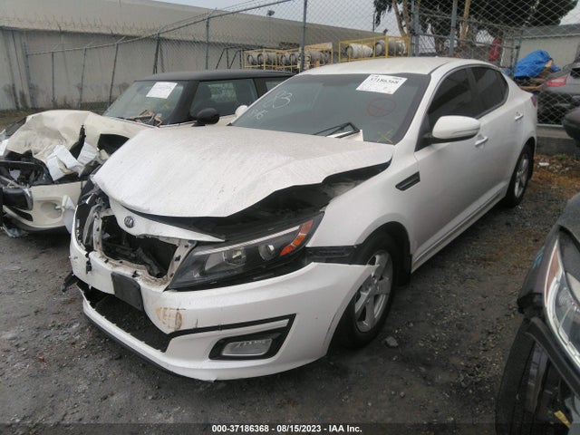 KIA Optima Lx 2015 KNAGM4A71F5592698 Image 2