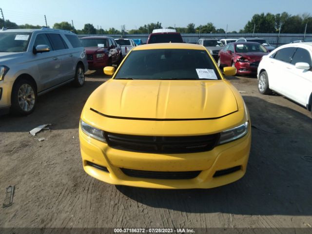 2C3CDXHG8JH147924 Dodge Charger Sxt Plus