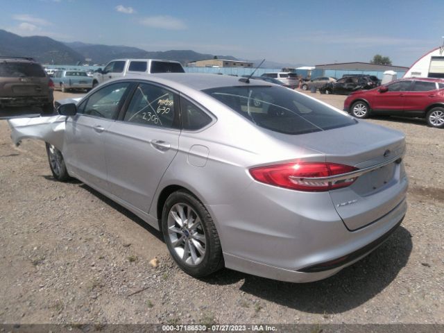 3FA6P0HD1HR253584 Ford FUSION SE