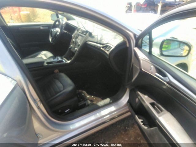 3FA6P0HD1HR253584 Ford FUSION SE