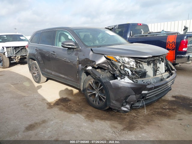 Toyota Highlander Le 2019 5TDZZRFH6KS298455 Image 1