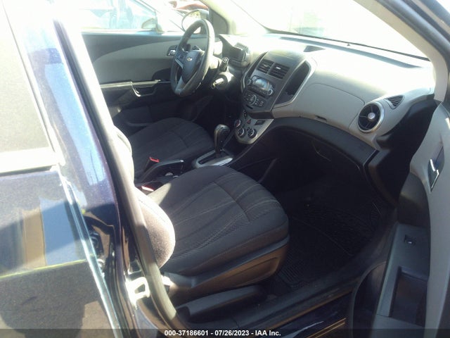 Chevrolet SONIC LT 2015 1G1JC5SH6F4114445 Image 11
