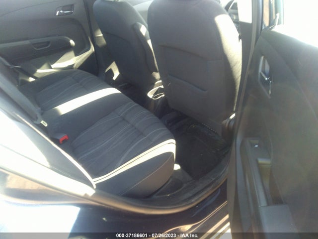 Chevrolet SONIC LT 2015 1G1JC5SH6F4114445 Image 14