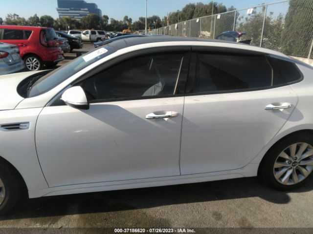 5XXGT4L34JG244236 KIA Optima S