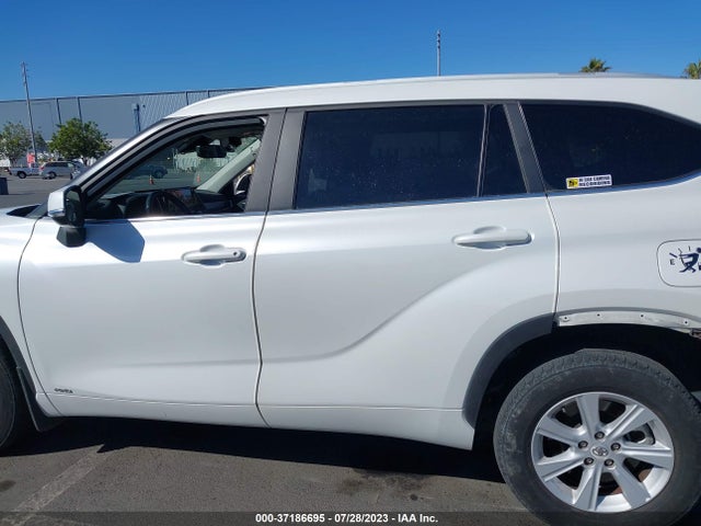 Toyota HIGHLANDER HYBRID 2023 5TDKBRCH6PS114178 Image 7