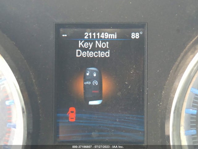 2013 CHRYSLER 300 300C VIN: 2C3CCAET8DH509319