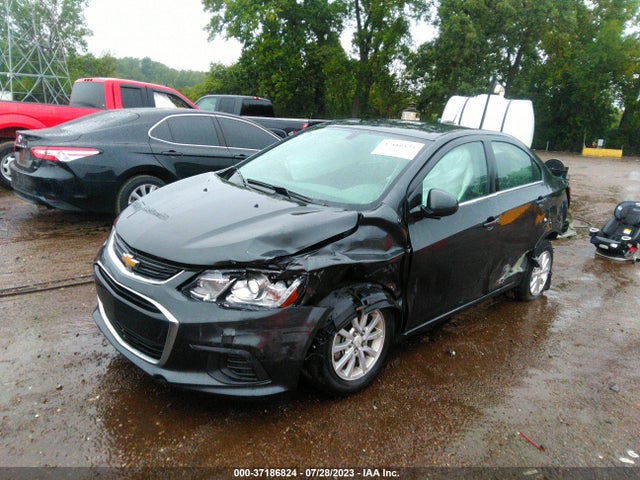Chevrolet SONIC LT 2017 1G1JD5SH2H4108206 Image 2