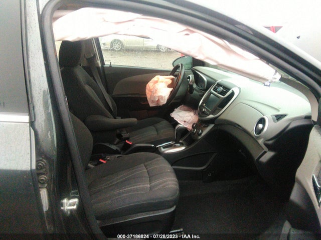 Chevrolet SONIC LT 2017 1G1JD5SH2H4108206 Image 5