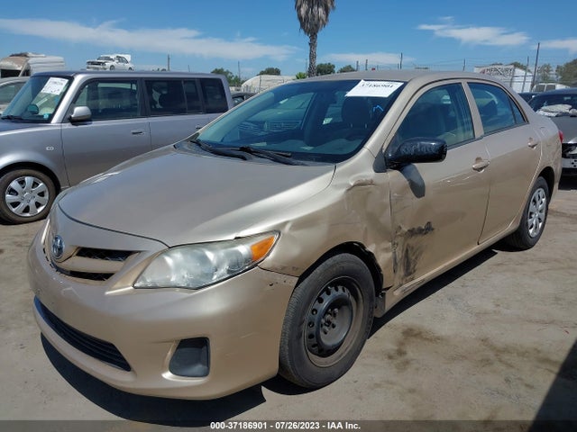 2013 TOYOTA COROLLA L/LE/S VIN: 5YFBU4EE9DP213680