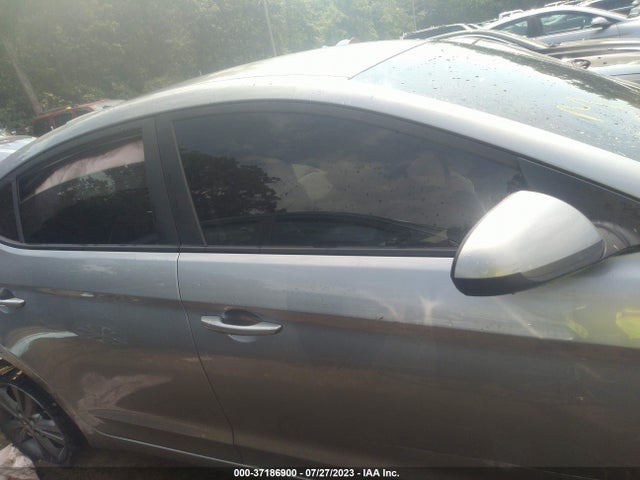 Hyundai ELANTRA SE 2017 5NPD84LF8HH095522 Image 6