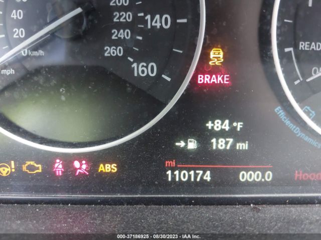 WBA8A9C30HK622623 BMW 3 Series 320i