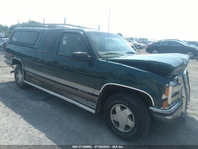 1998 CHEVROLET C/K 1500 VIN: 2GCEK19R1W1135573