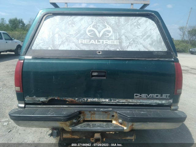 1998 CHEVROLET C/K 1500 VIN: 2GCEK19R1W1135573