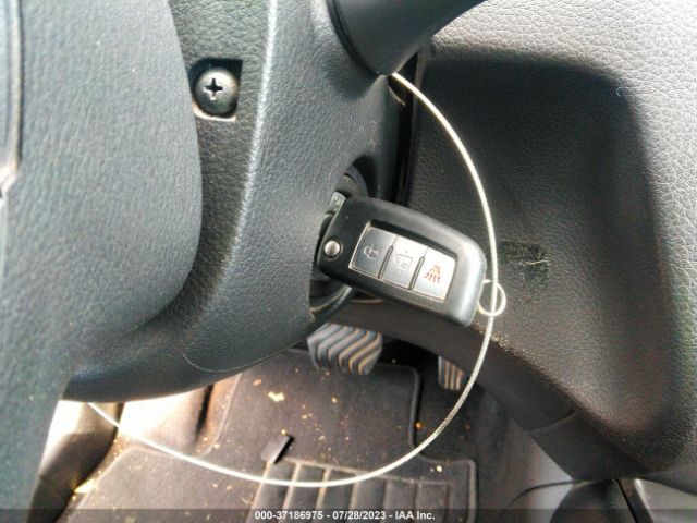 JN1BJ1CP8KW226956 Nissan Rogue Sport S