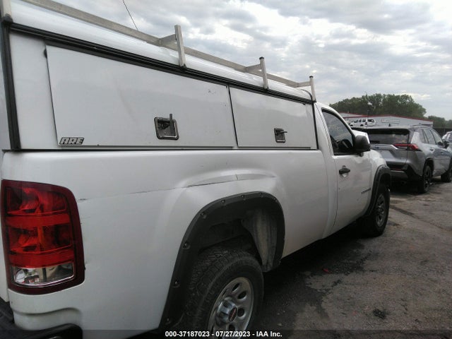 2008 GMC SIERRA 1500 WORK TRUCK VIN: 1GTEC14C18Z900551