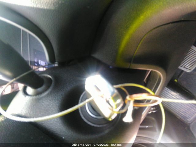 KNDJ23AU5L7056951 KIA SOUL S